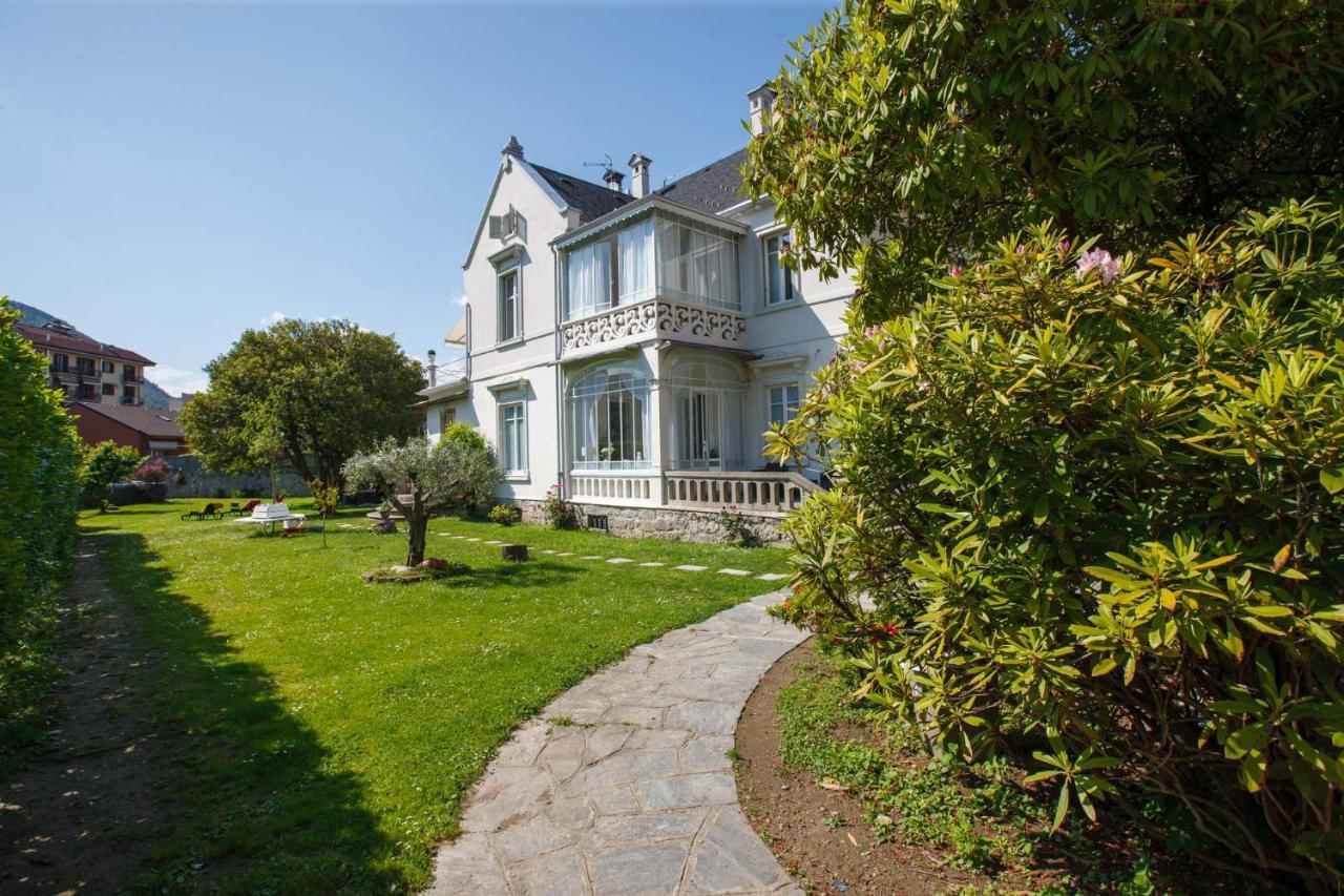 Villa Rachel Intra Exterior foto